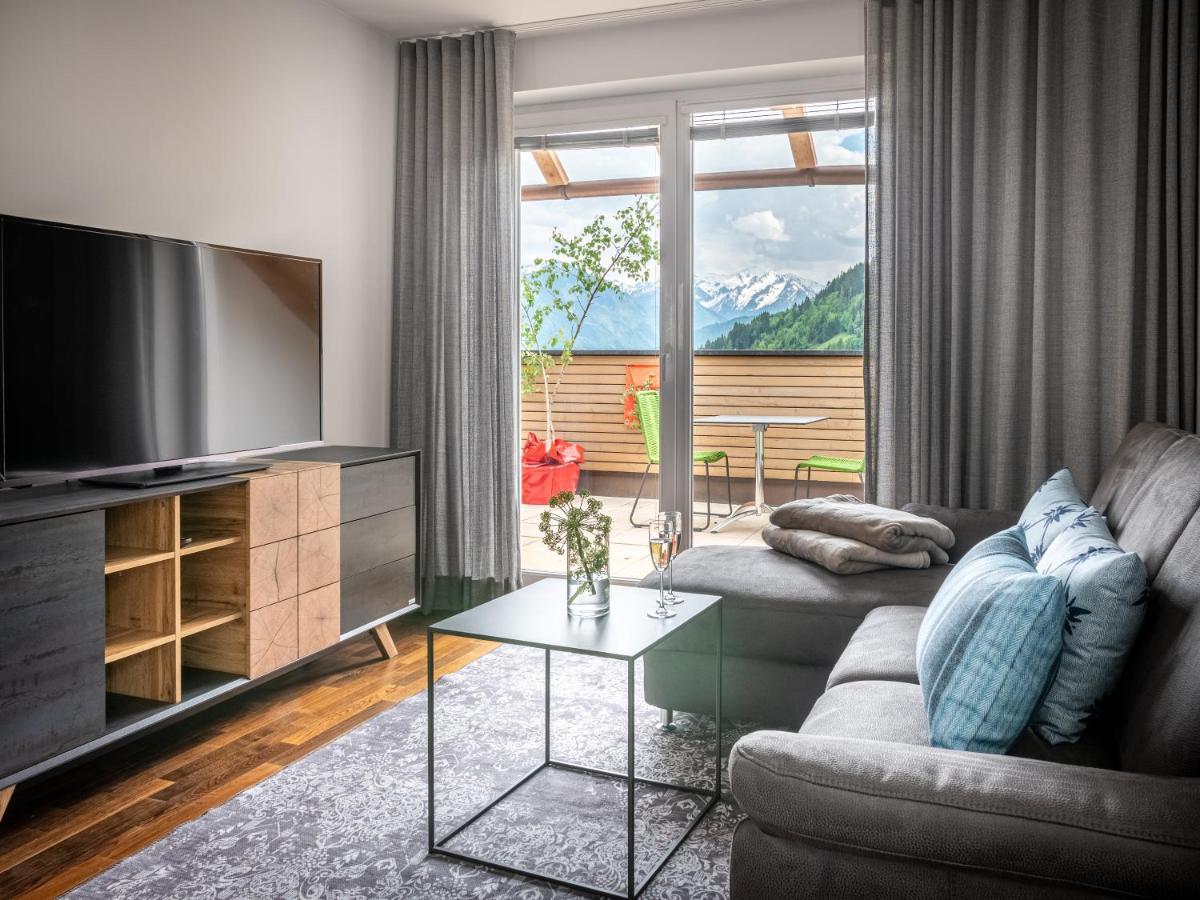 Der Sonnberg Alpinlodges - Apartments Mit Seeblick, Privater Sauna Und Self Check-In Zell am See Ngoại thất bức ảnh