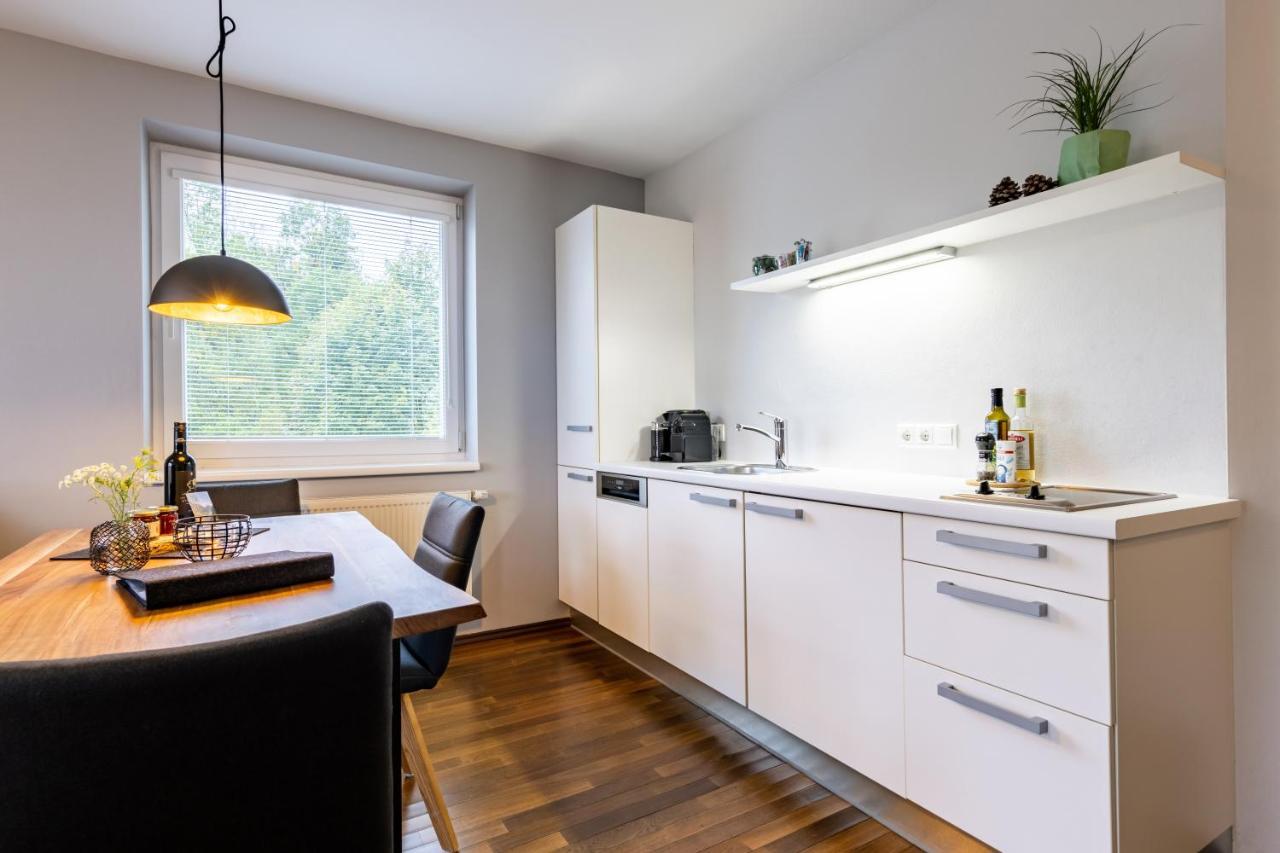 Der Sonnberg Alpinlodges - Apartments Mit Seeblick, Privater Sauna Und Self Check-In Zell am See Ngoại thất bức ảnh