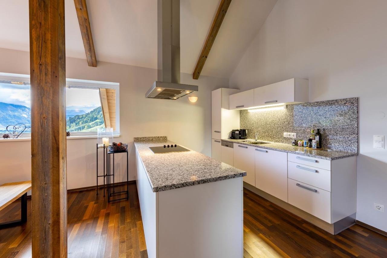 Der Sonnberg Alpinlodges - Apartments Mit Seeblick, Privater Sauna Und Self Check-In Zell am See Ngoại thất bức ảnh
