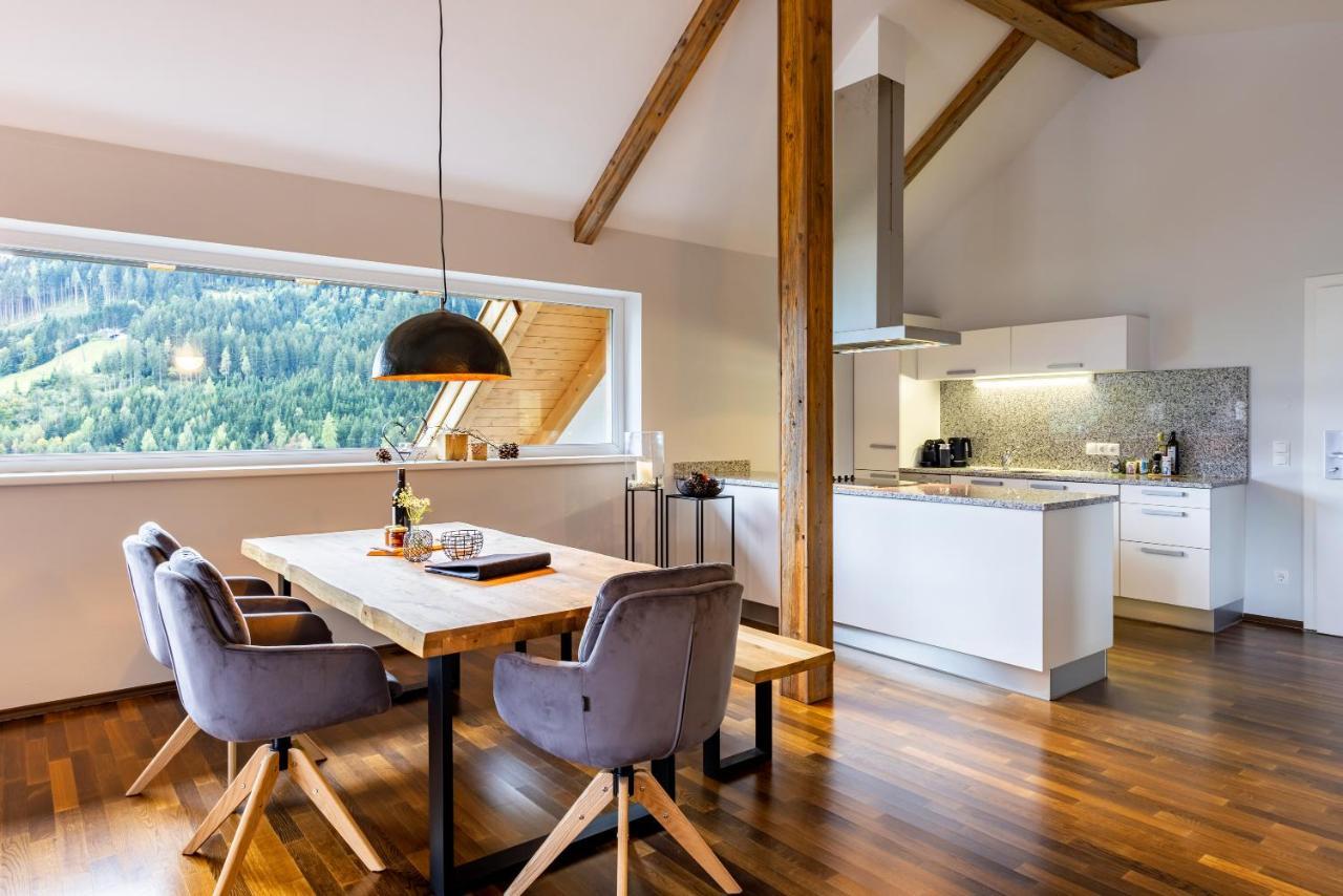 Der Sonnberg Alpinlodges - Apartments Mit Seeblick, Privater Sauna Und Self Check-In Zell am See Ngoại thất bức ảnh