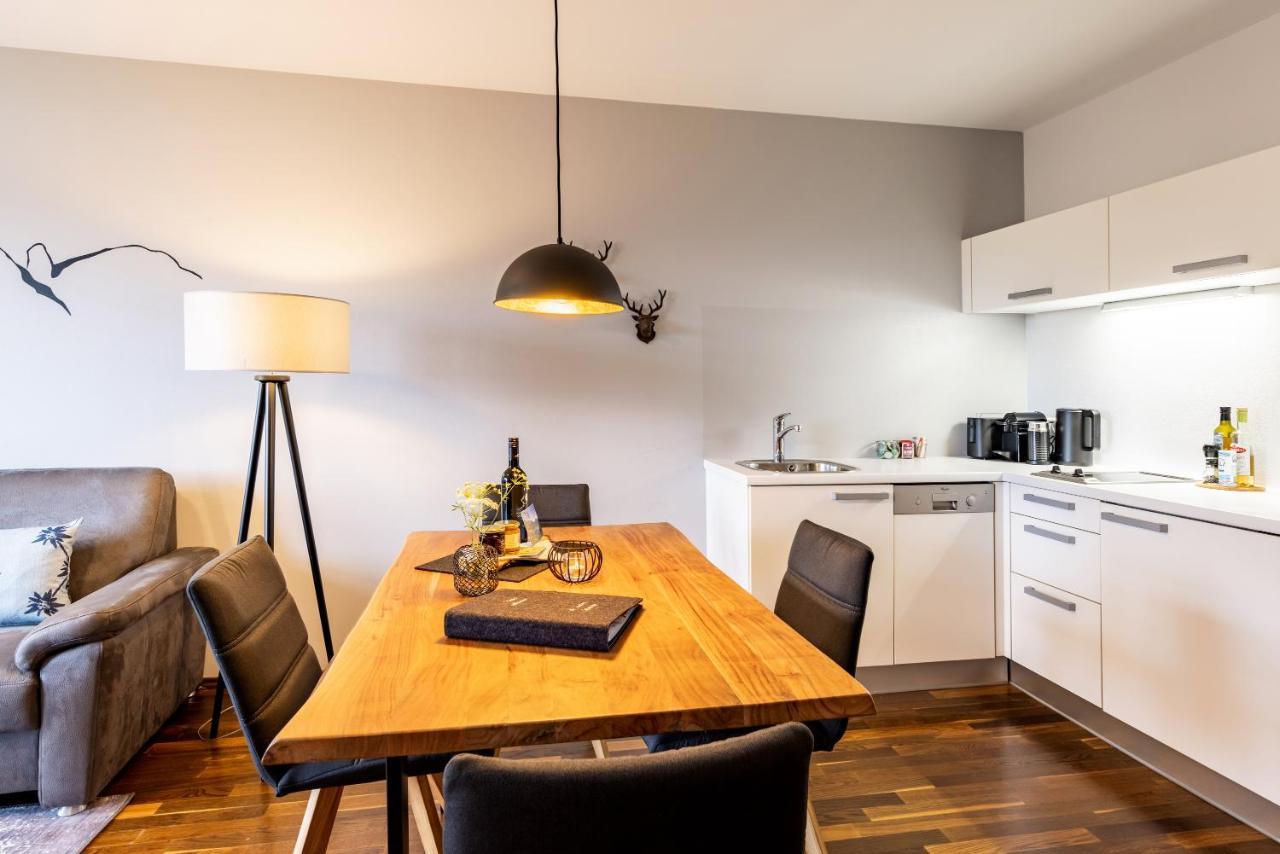 Der Sonnberg Alpinlodges - Apartments Mit Seeblick, Privater Sauna Und Self Check-In Zell am See Ngoại thất bức ảnh
