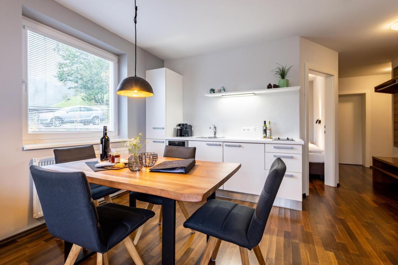 Der Sonnberg Alpinlodges - Apartments Mit Seeblick, Privater Sauna Und Self Check-In Zell am See Ngoại thất bức ảnh